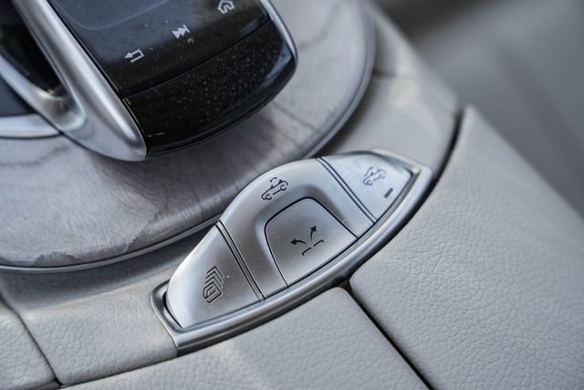 Used 2019 Mercedes-Benz E 450 Cabriolet image 28