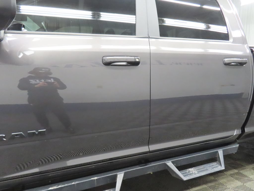 Used 2024 RAM 2500 Big Horn w/ Night Edition AWD/4WD image 34