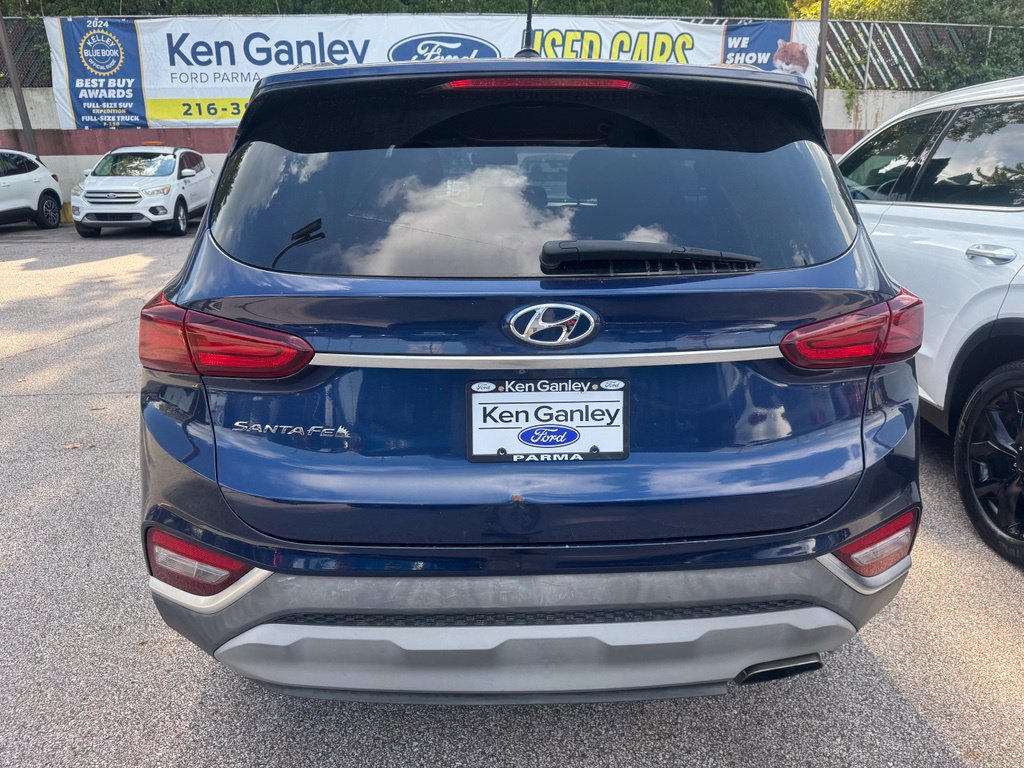 Used 2020 Hyundai Santa Fe SE FWD image 4