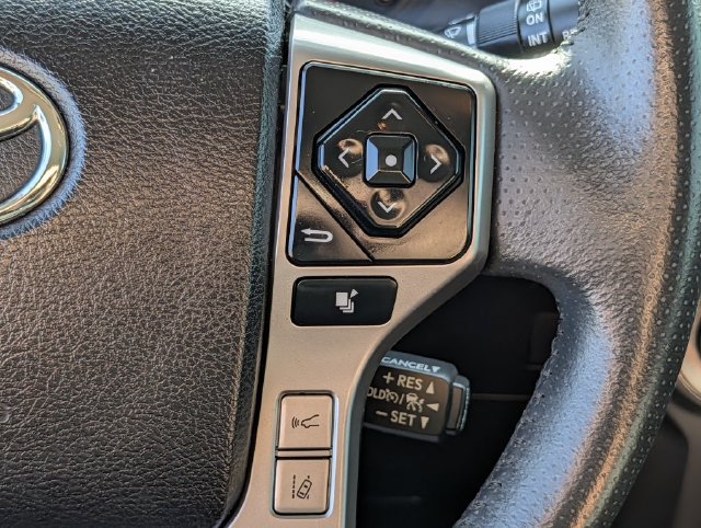 Used 2022 Toyota 4Runner SR5 RWD image 20