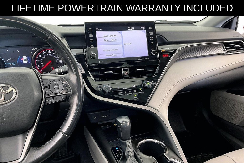 Used 2022 Toyota Camry XSE FWD image 8