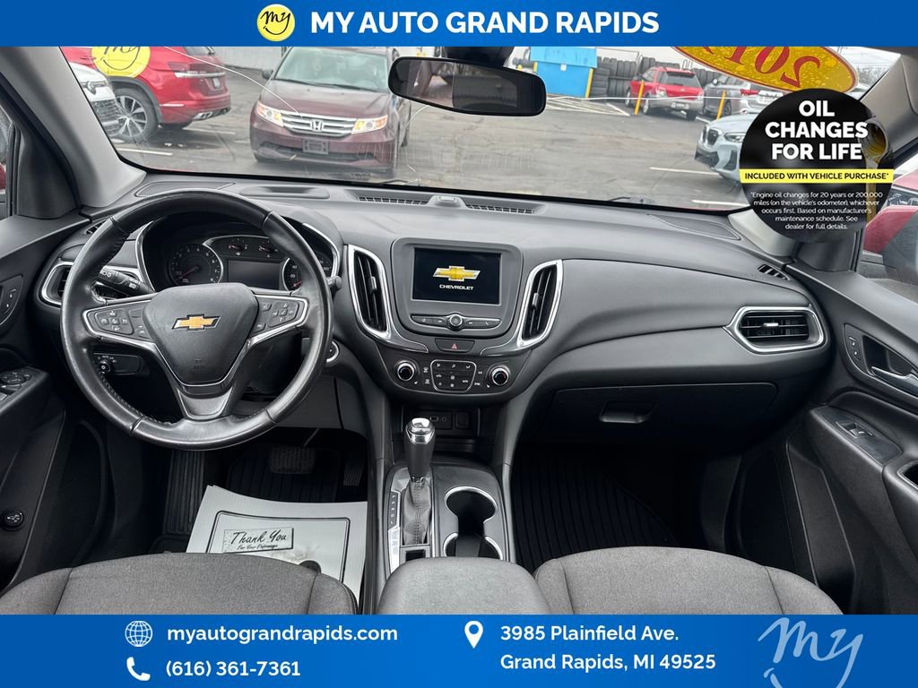 Used 2019 Chevrolet Equinox LT w/ Driver Convenience Package FWD image 12