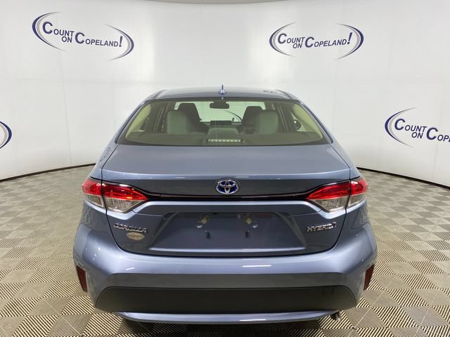 Used 2022 Toyota Corolla LE FWD image 5