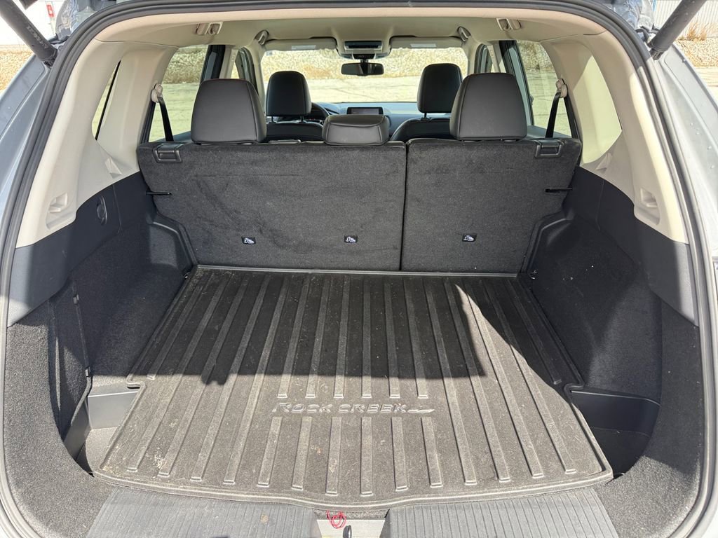 Used 2025 Nissan Rogue SV w/ Rock Creek Premium Package image 19