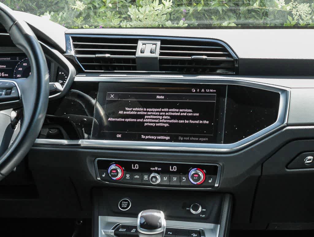Used 2023 Audi Q3 2.0T Premium Plus w/ Premium Plus Package AWD/4WD image 12