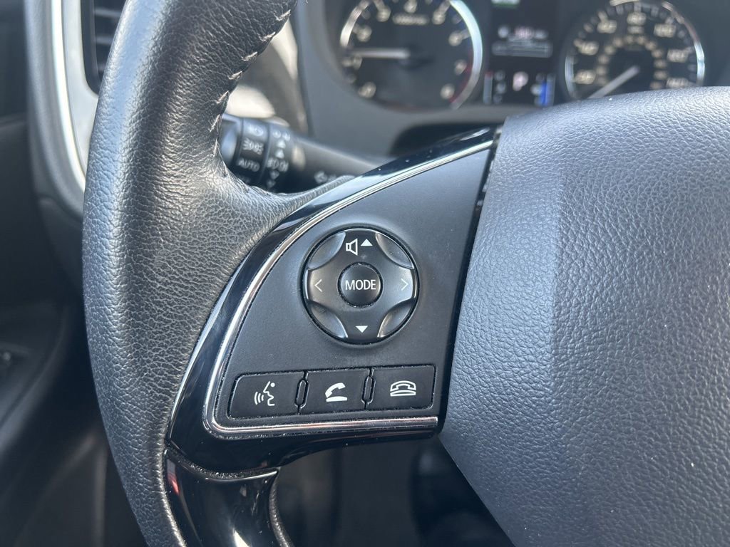 Used 2020 Mitsubishi Outlander SE image 24