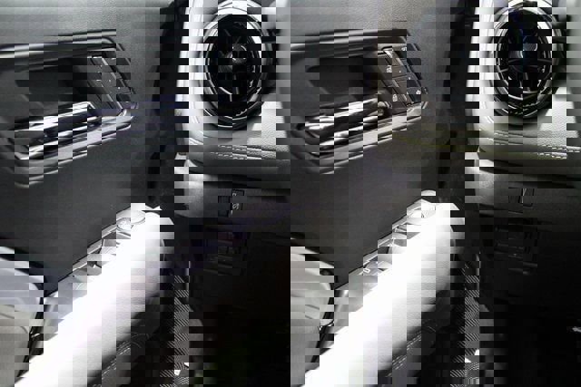 New 2026 Chevrolet Colorado ZR2 w/ Technology Package image 7