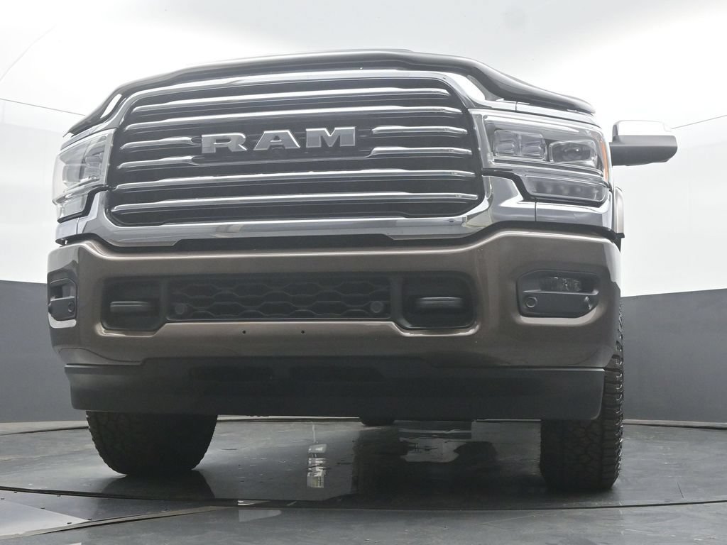 Used 2022 RAM 3500 Limited AWD/4WD image 59