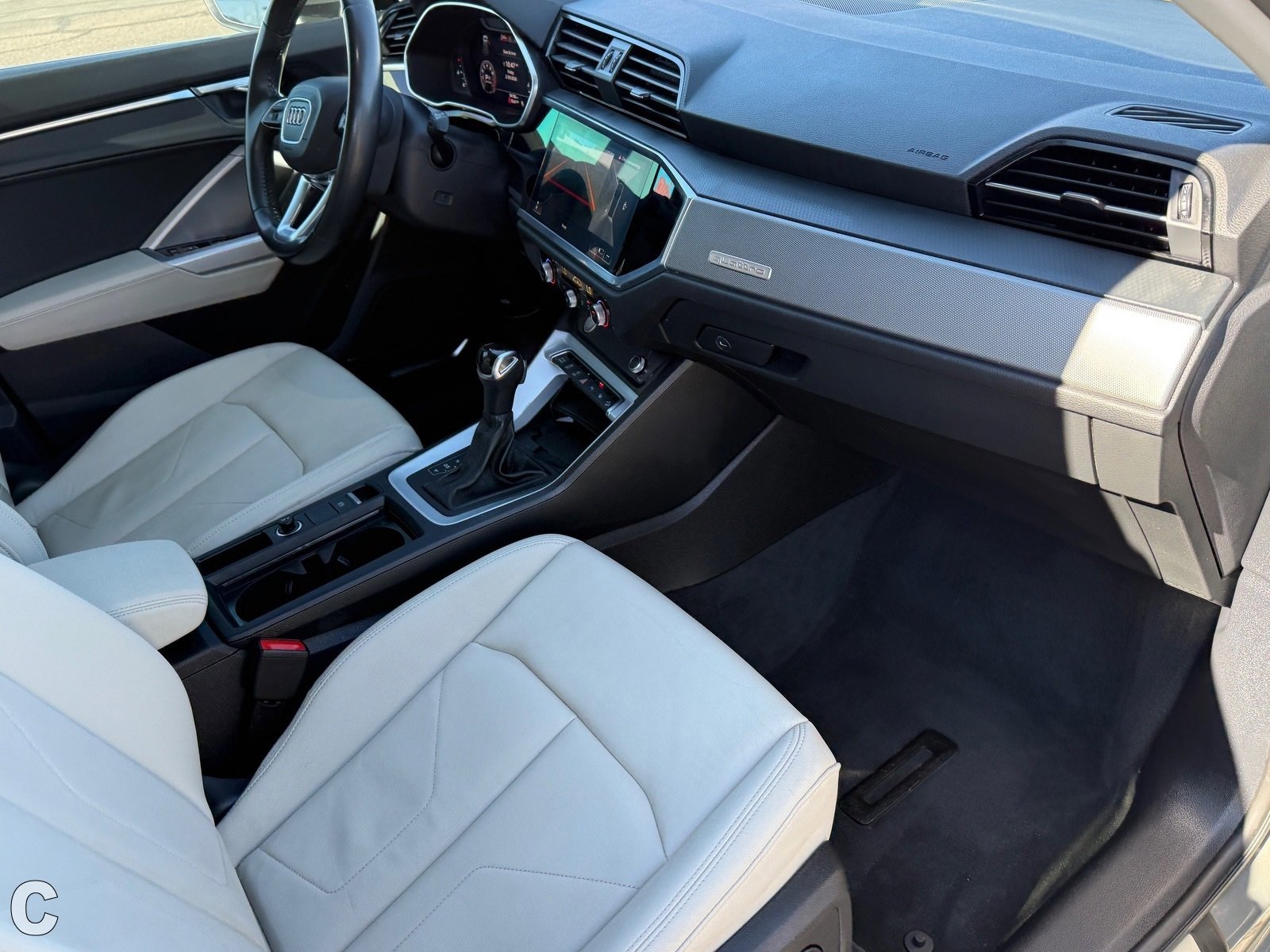 Used 2020 Audi Q3 2.0T Prestige image 10