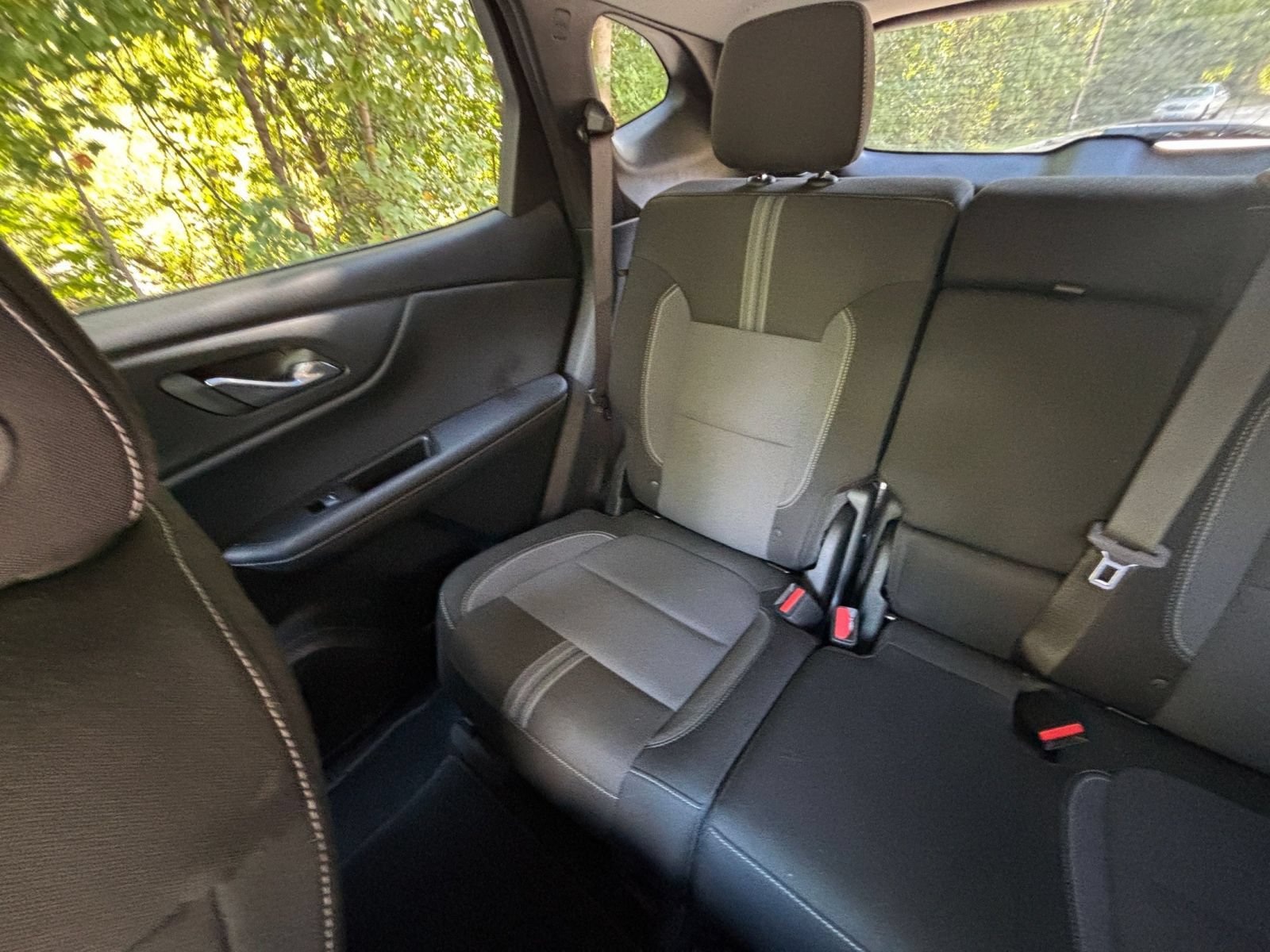 Used 2026 Chevrolet Blazer LT FWD image 34
