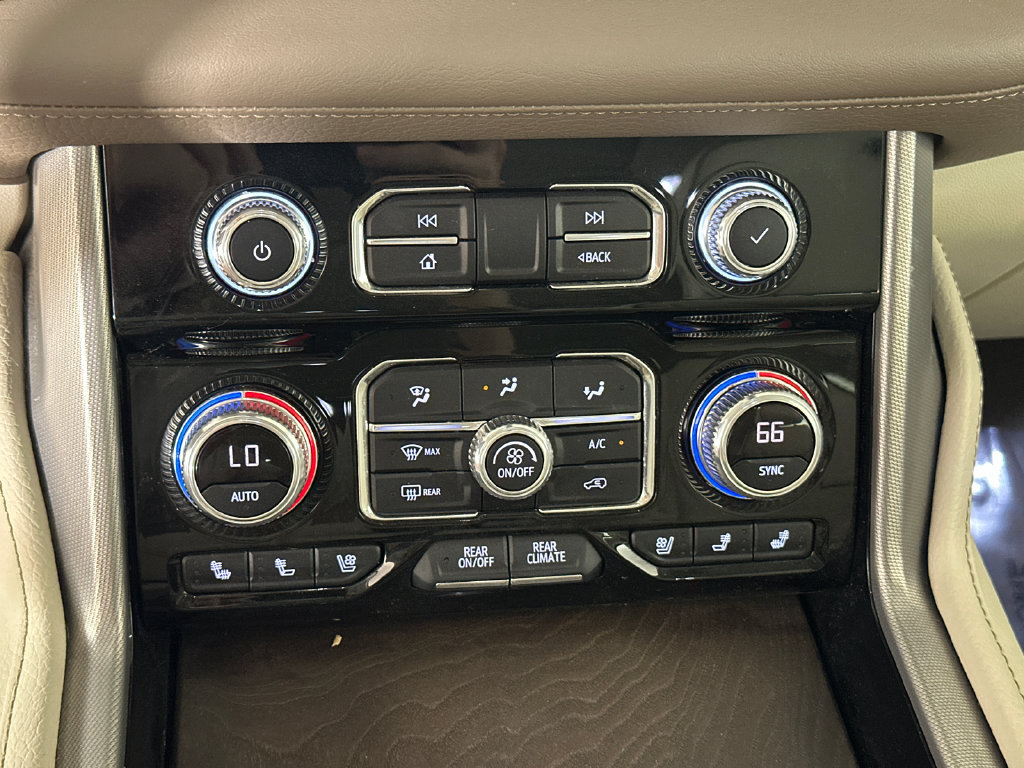 Used 2021 GMC Yukon XL Denali AWD/4WD image 31