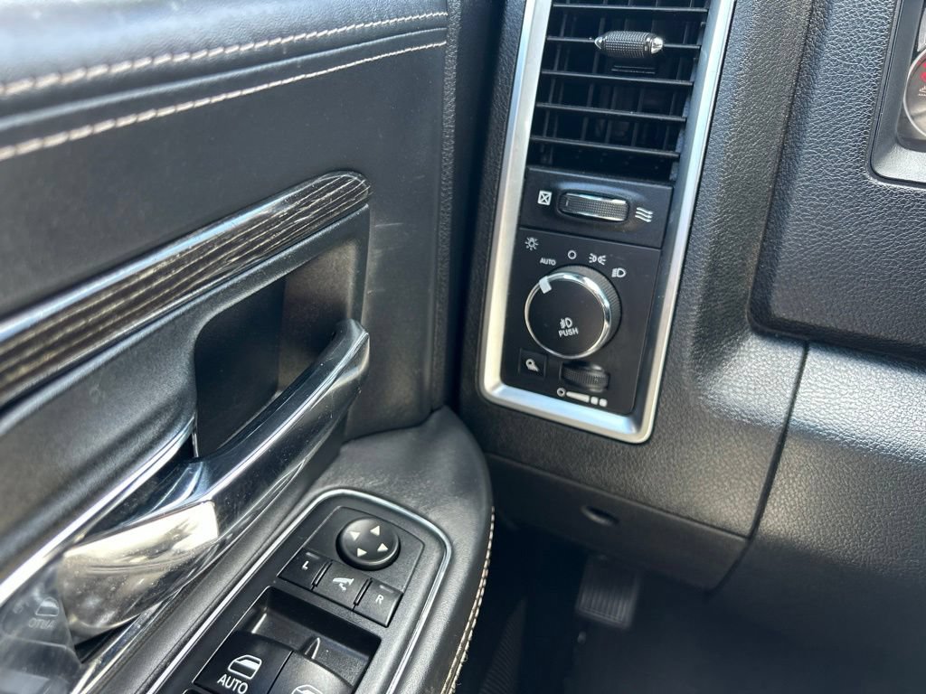 Used 2017 RAM 2500 Limited AWD/4WD image 25