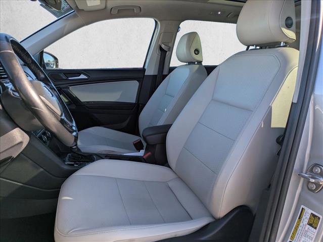 Used 2019 Volkswagen Tiguan SEL image 17