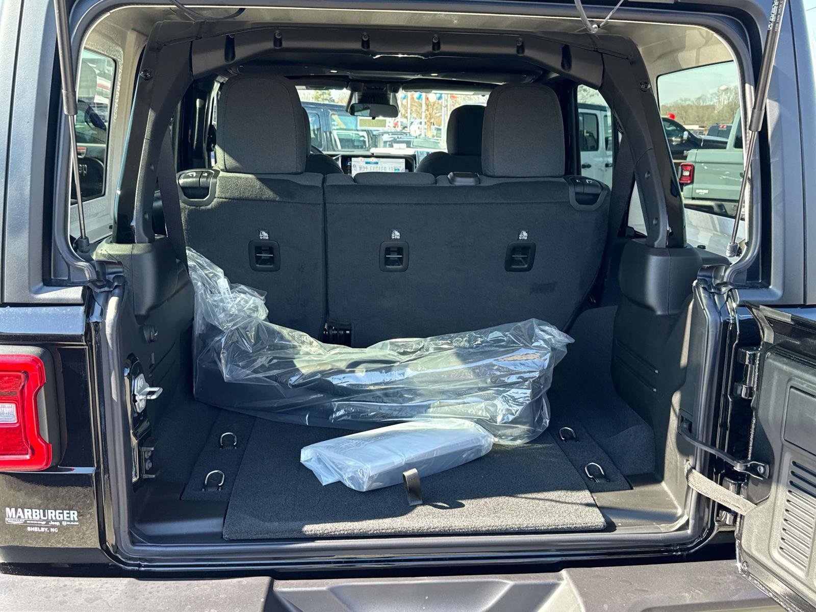 New 2026 Jeep Wrangler Unlimited Rubicon image 26