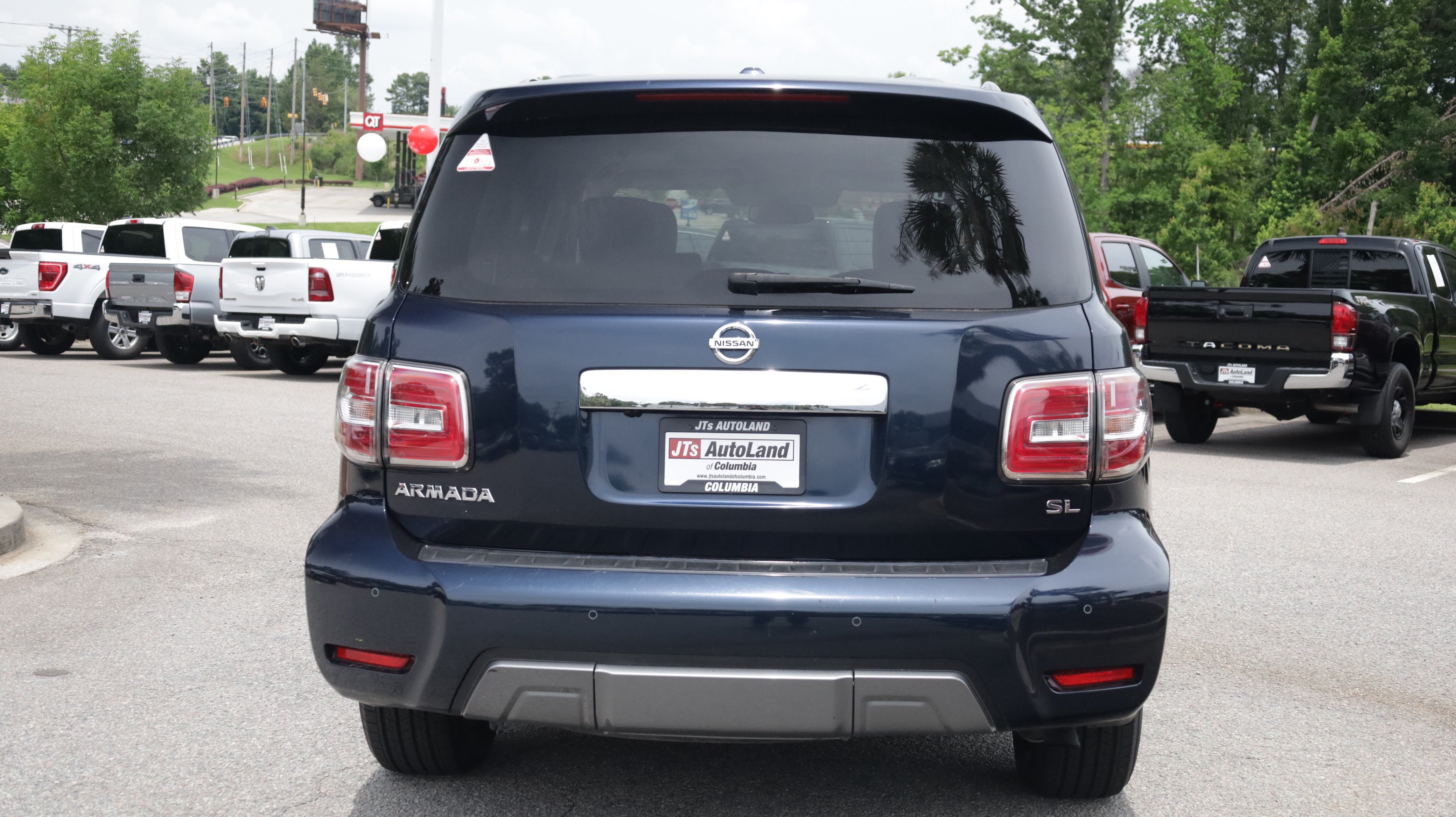 Used 2019 Nissan Armada SL w/ Premium Package RWD image 4