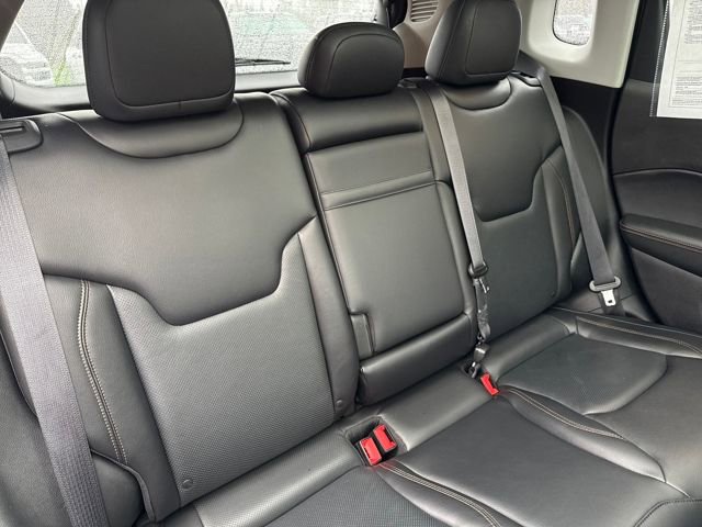 Used 2017 Jeep Compass Limited image 21