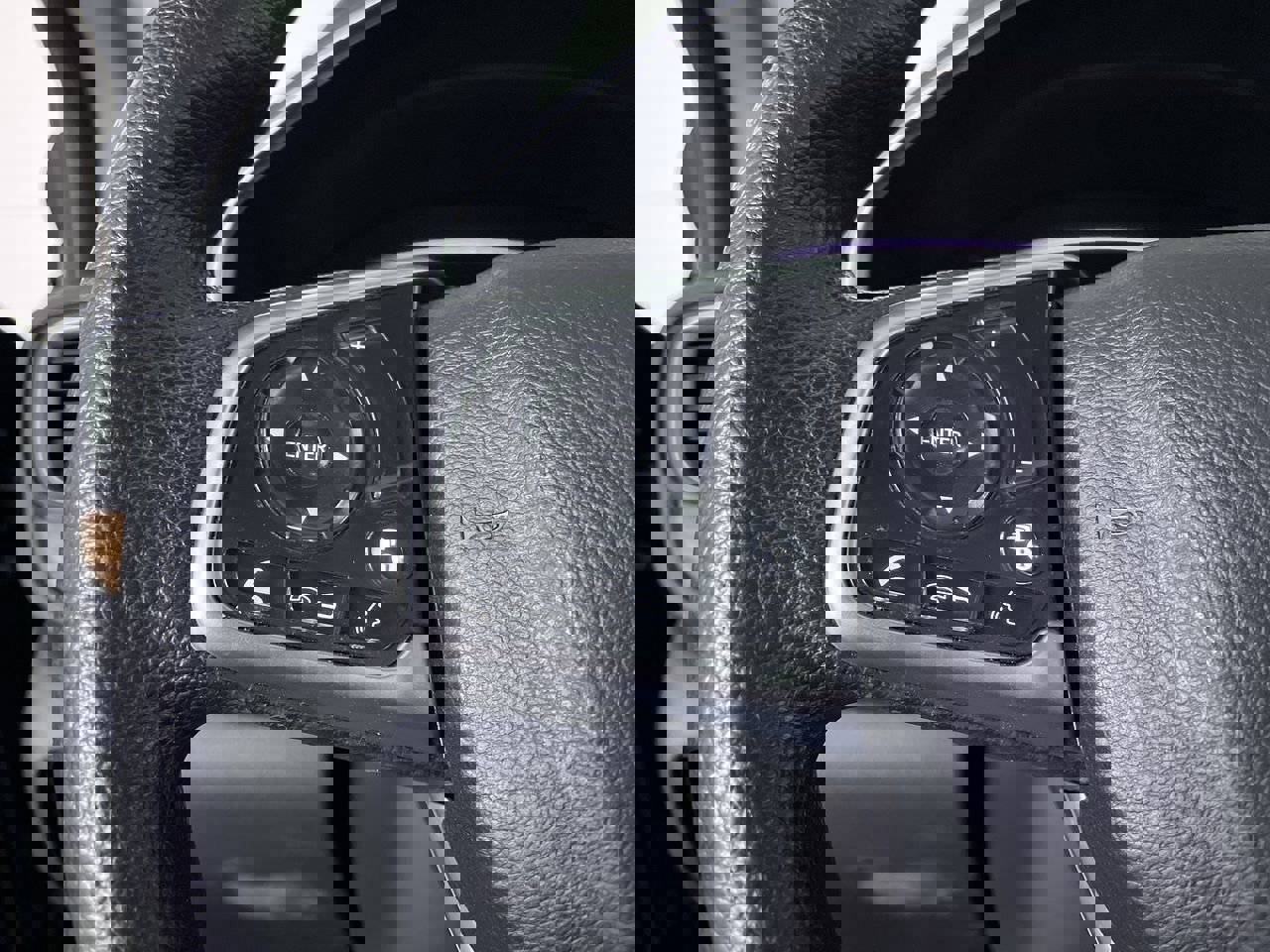 Used 2020 Honda CR-V EX image 25