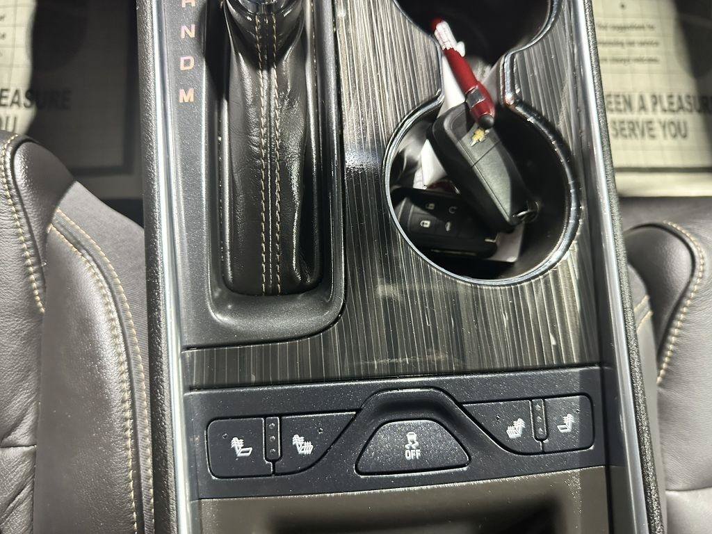 Used 2017 Chevrolet Impala LT w/ Leather Package FWD image 12