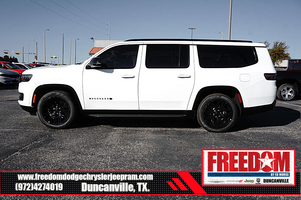 New 2025 Jeep Wagoneer L Series II w/ Premium Group I image 2