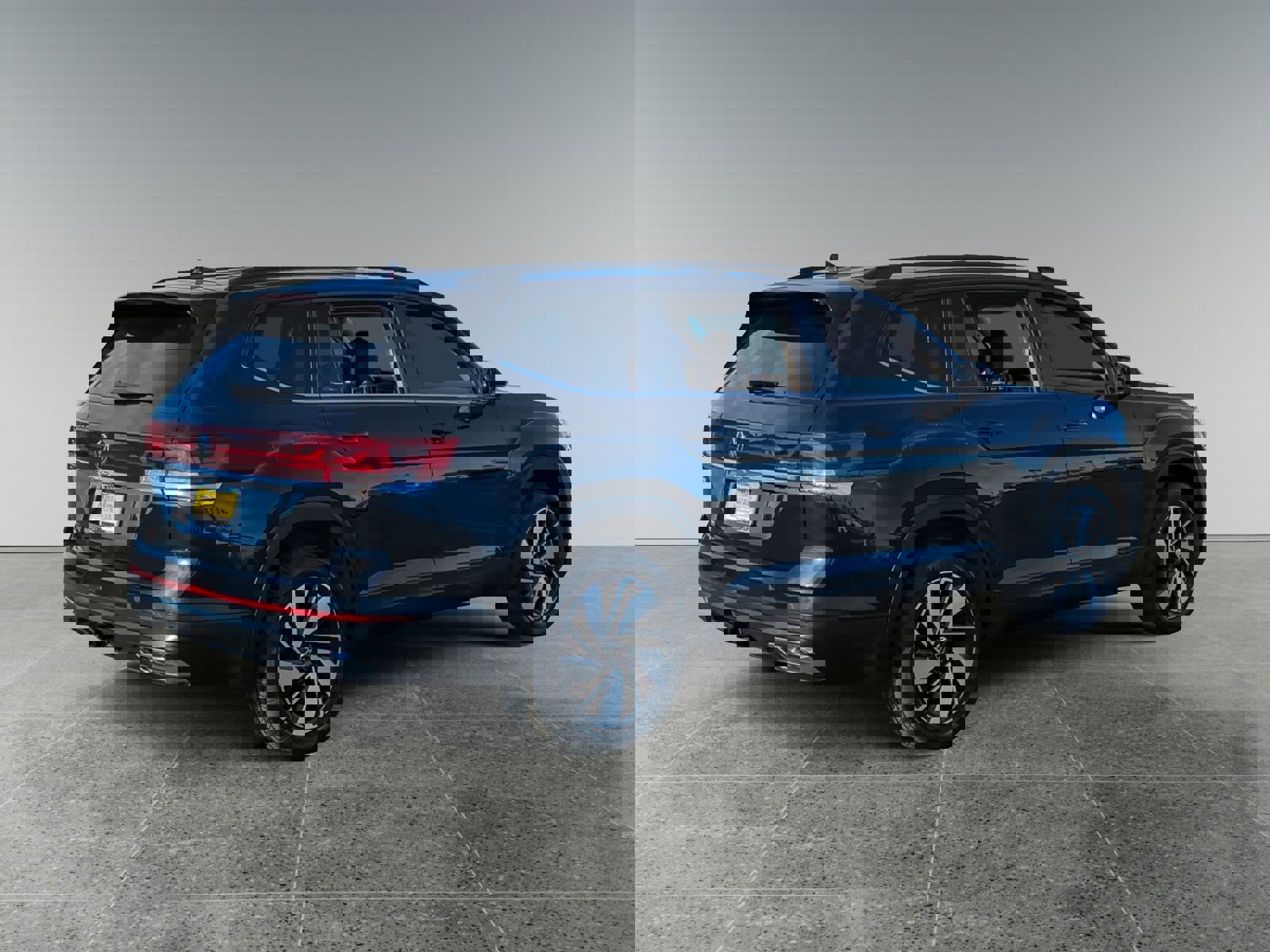 Used 2024 Volkswagen Atlas SE image 5