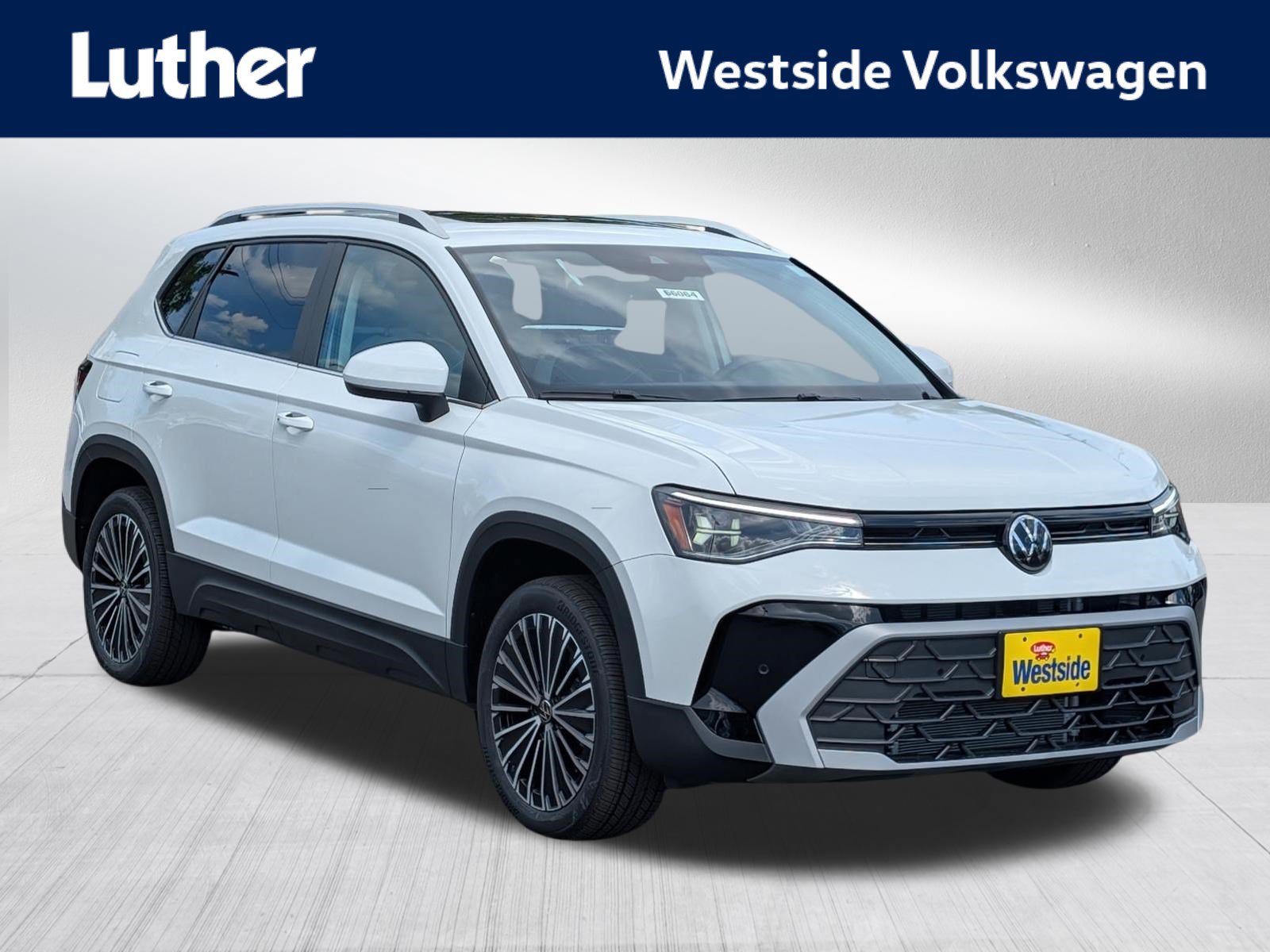 New 2026 Volkswagen Taos SE FWD image 1