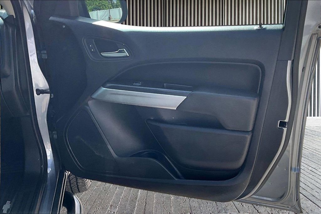 Used 2022 Chevrolet Colorado LT RWD image 26