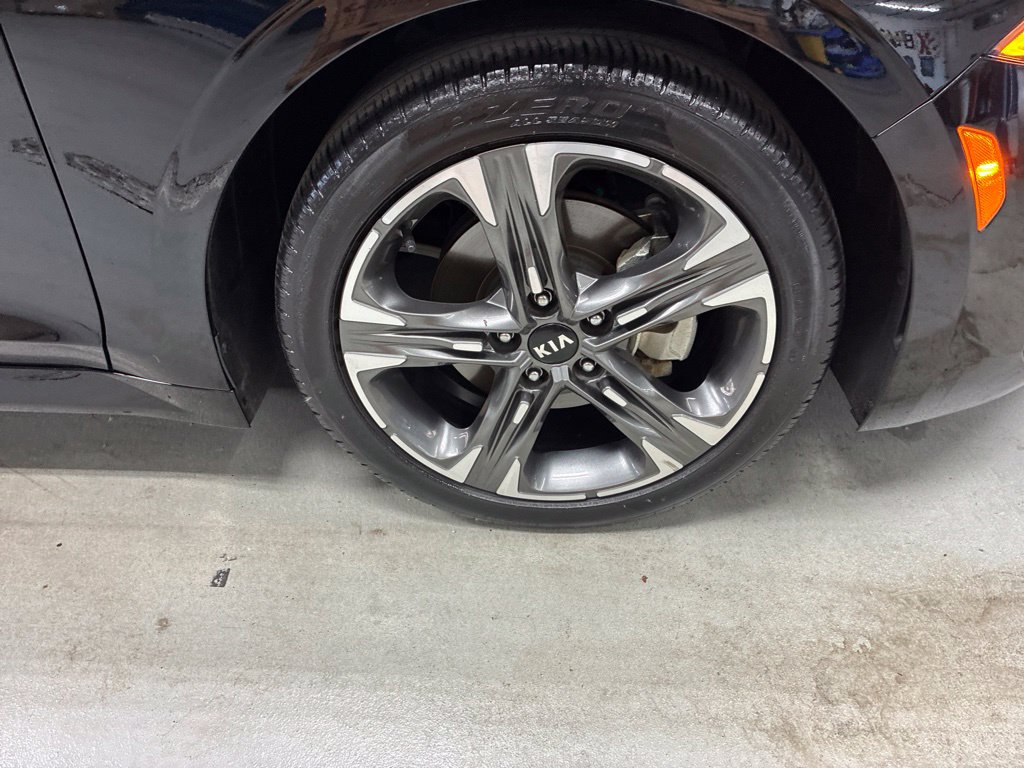 Used 2021 Kia K5 EX w/ EX Premium Package FWD image 4