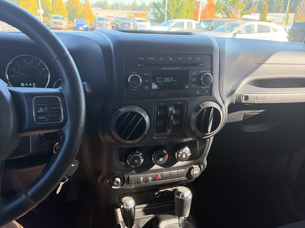 Used 2013 Jeep Wrangler Unlimited Sport AWD/4WD image 23