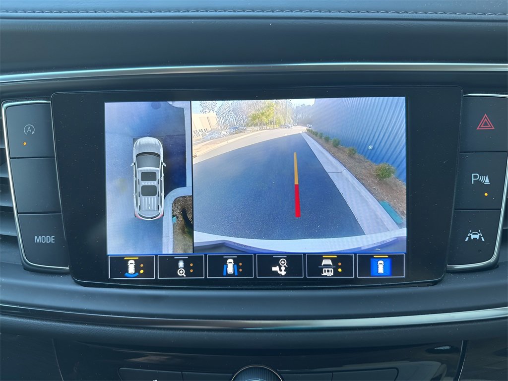 Used 2022 Buick Enclave Essence w/ Experience Buick Package image 18