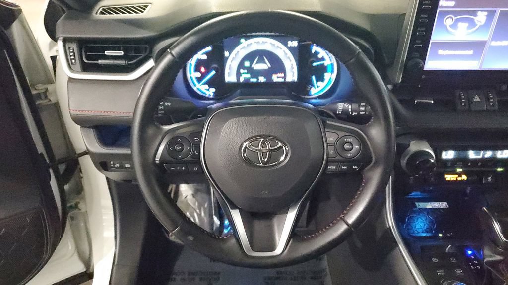 Used 2022 Toyota RAV4 XSE AWD/4WD image 30
