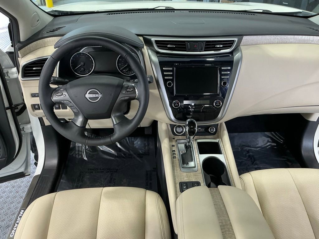 Used 2024 Nissan Murano SL image 12