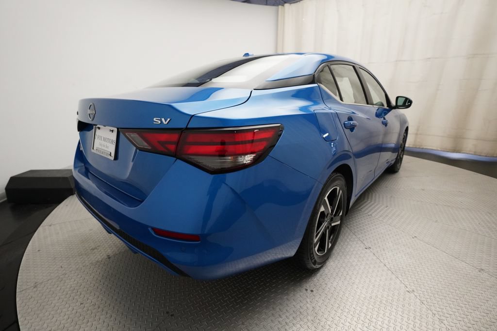 Used 2024 Nissan Sentra SV FWD image 13