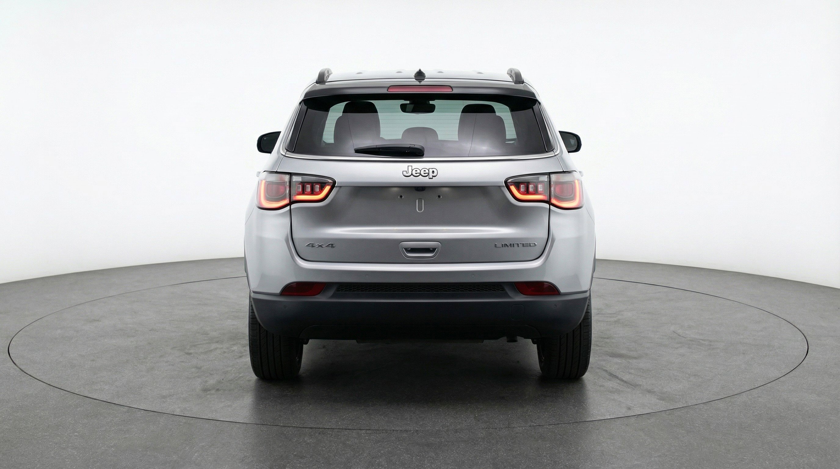 Used 2025 Jeep Compass Limited AWD/4WD image 7