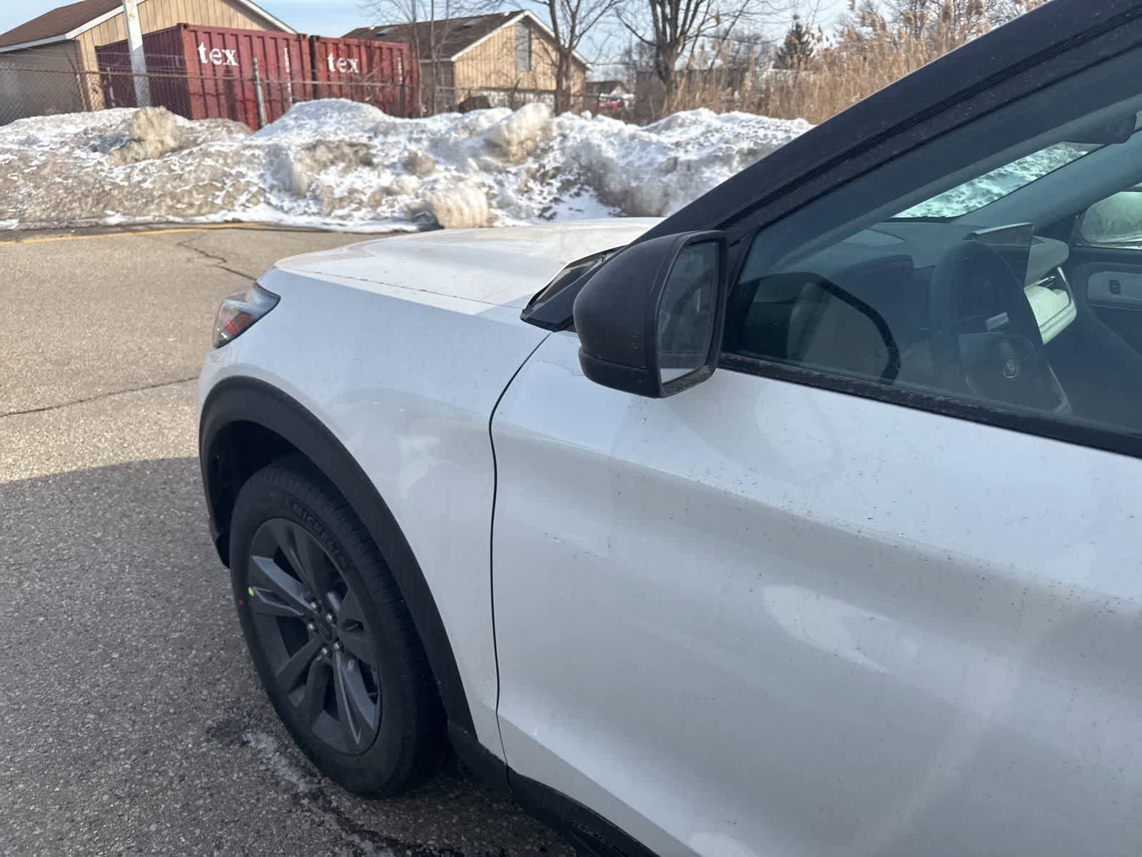 New 2026 Ford Explorer Active w/ Active Comfort Package AWD/4WD image 5