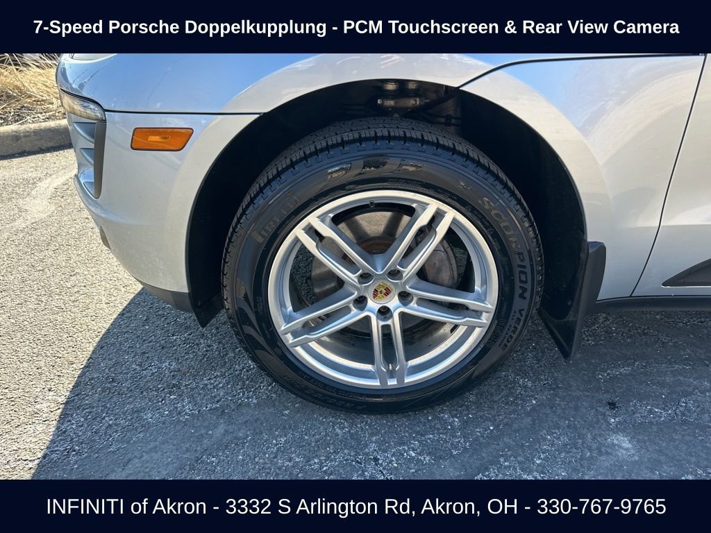 Used 2017 Porsche Macan AWD/4WD image 18