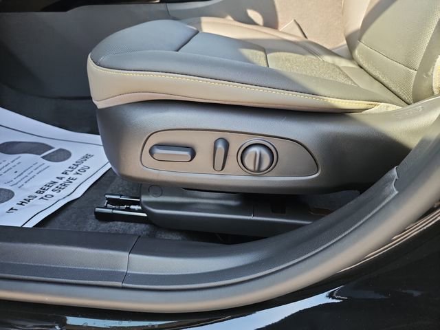 New 2026 Chevrolet Trax ACTIV w/ Driver Confidence Package image 15