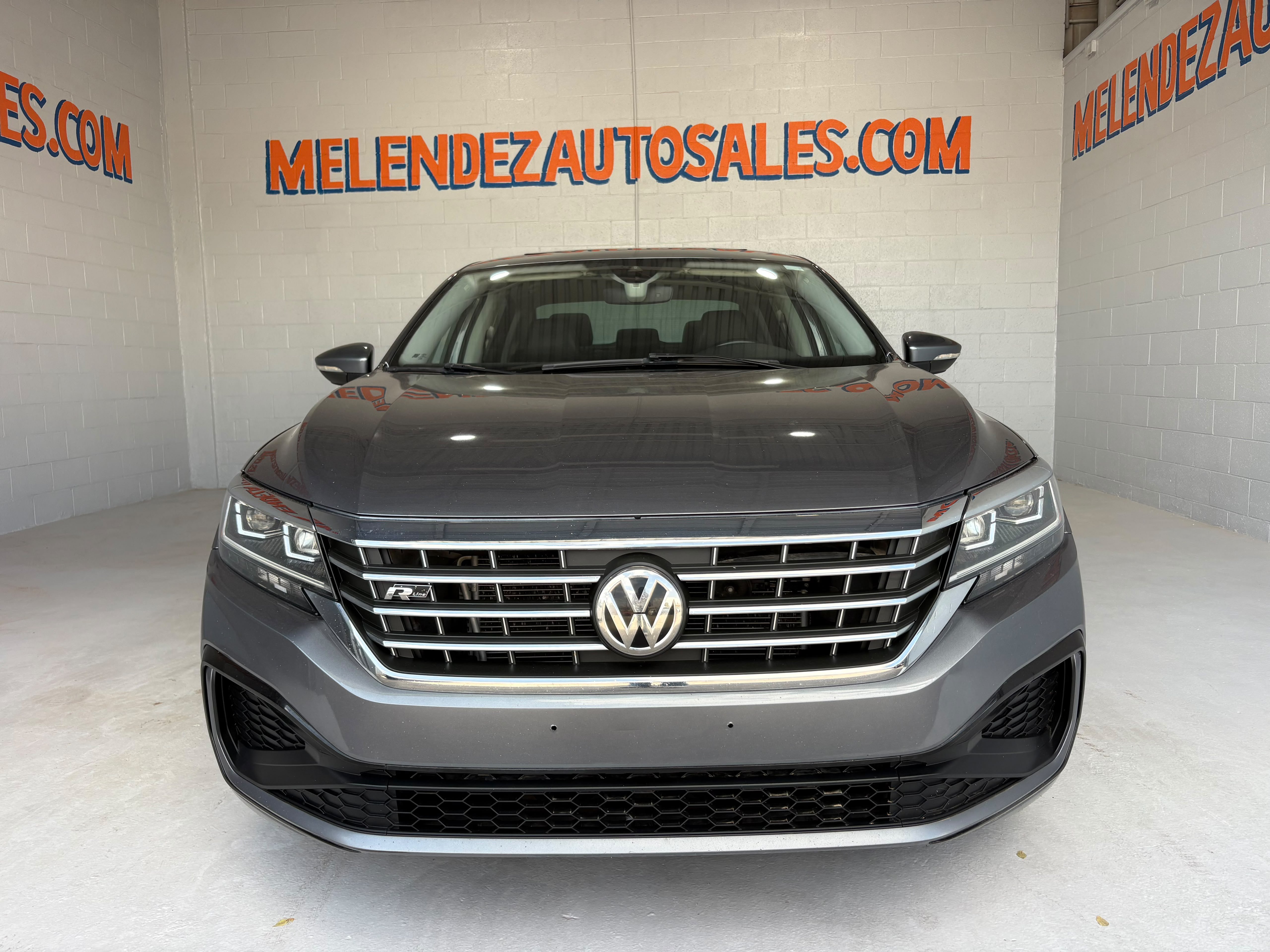 Used 2020 Volkswagen Passat 2.0T R-Line FWD image 8