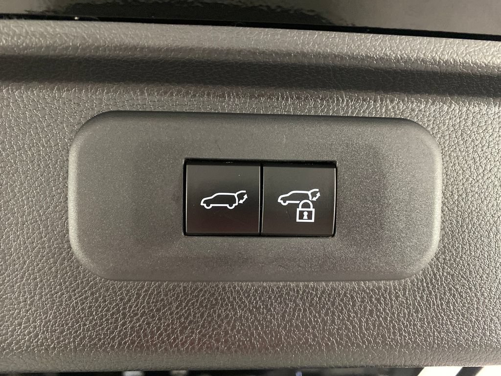 Used 2024 Toyota Grand Highlander FWD image 9
