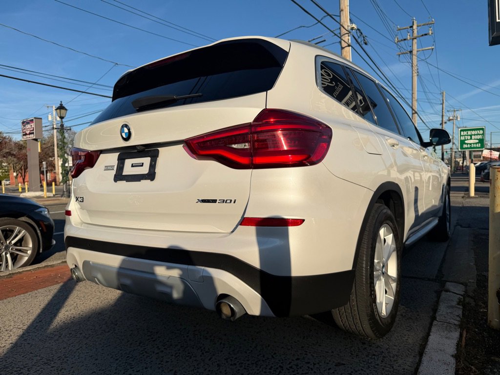 Used 2021 BMW X3 xDrive30i w/ Convenience Package image 9