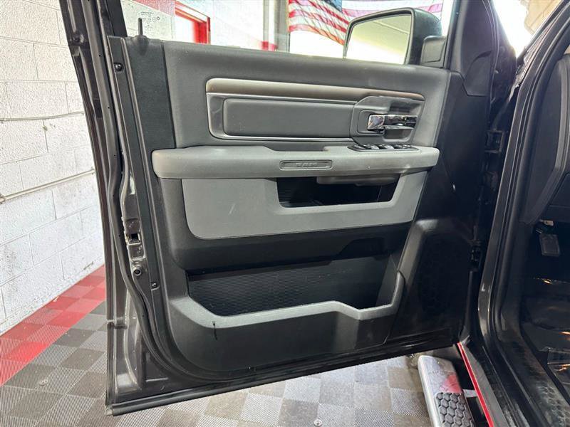 Used 2017 RAM 1500 Big Horn AWD/4WD image 8