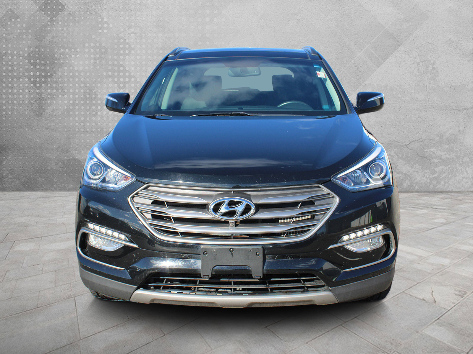 Used 2018 Hyundai Santa Fe Sport image 2