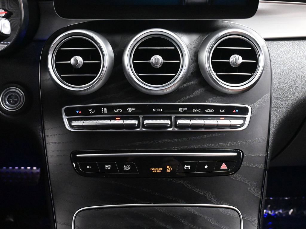 Used 2022 Mercedes-Benz GLC 300 4MATIC Coupe image 37