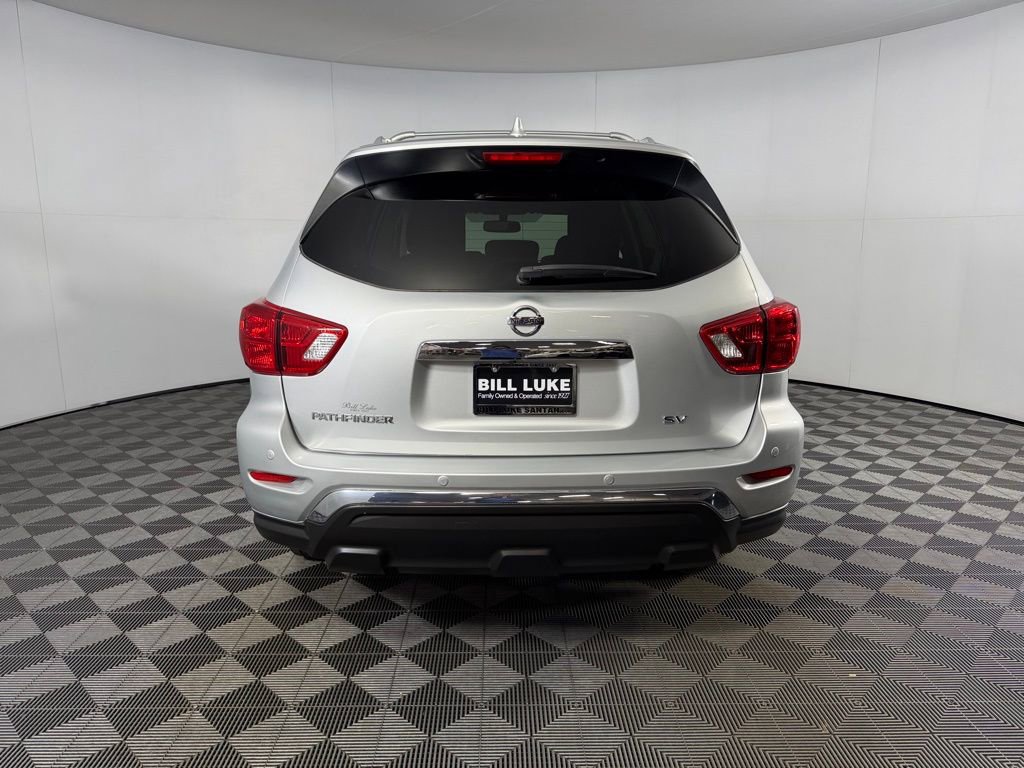 Used 2020 Nissan Pathfinder SV image 8