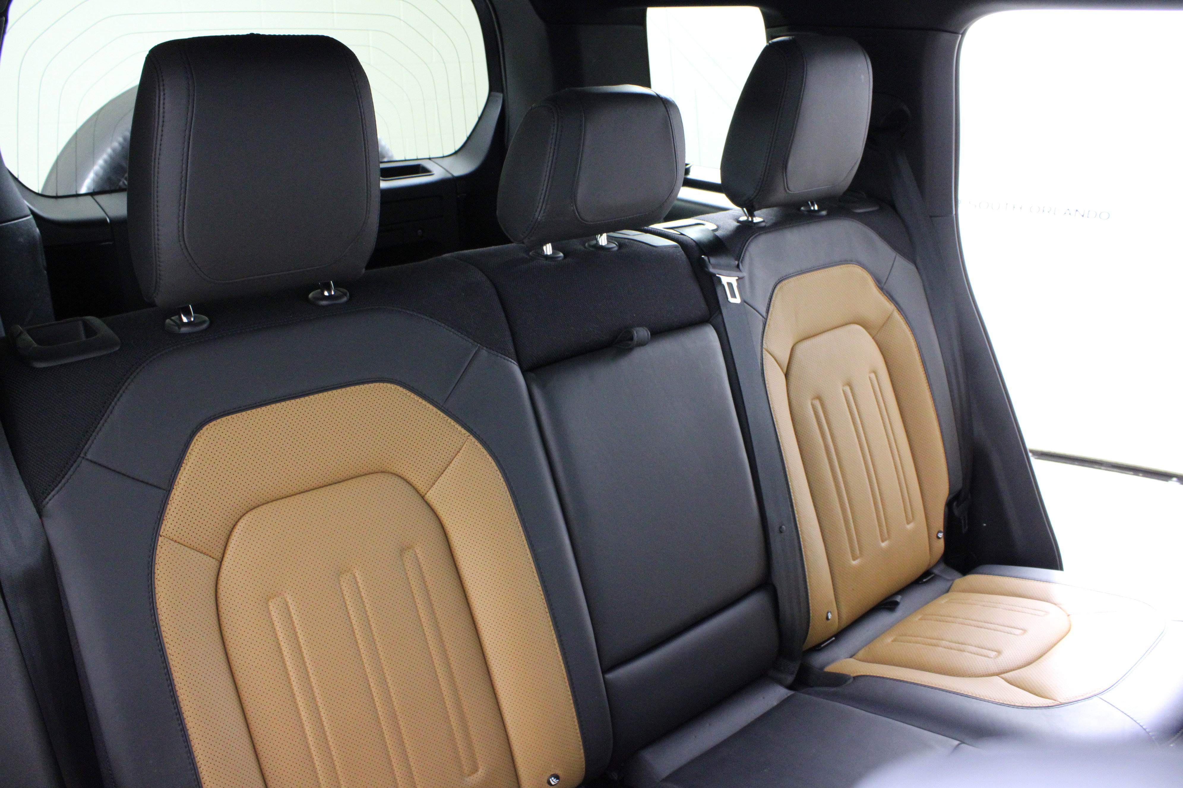 Used 2022 Land Rover Defender 110 X image 13