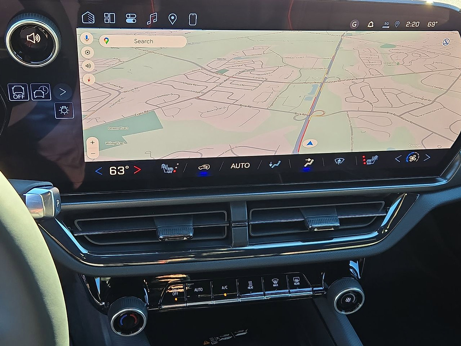 New 2026 Chevrolet Equinox EV RS image 16