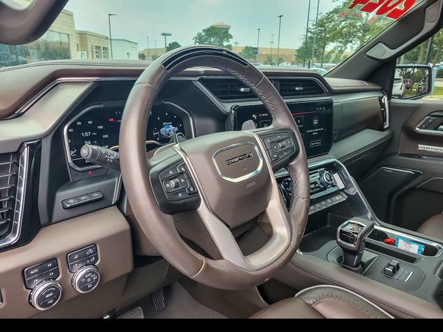 Used 2024 GMC Sierra 1500 Denali AWD/4WD image 7
