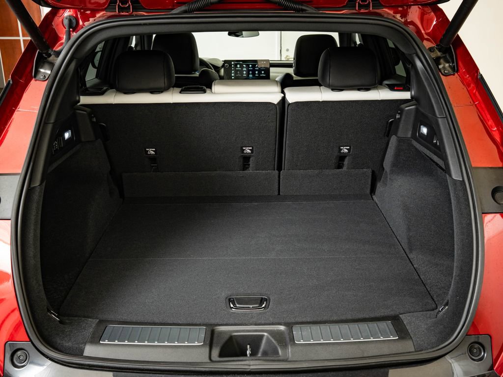 Used 2024 Acura ZDX A-Spec image 19