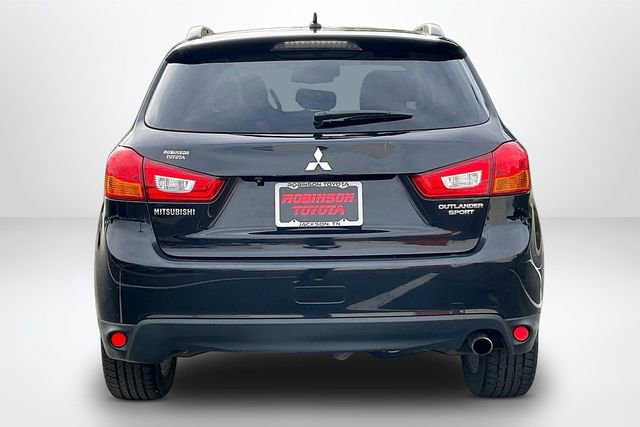 Used 2013 Mitsubishi Outlander Sport SE AWD/4WD image 4