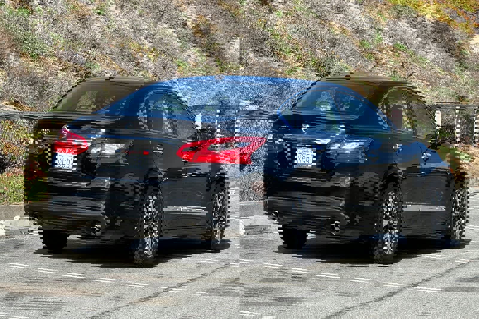 Used 2016 Nissan Altima 2.5 SV video 2