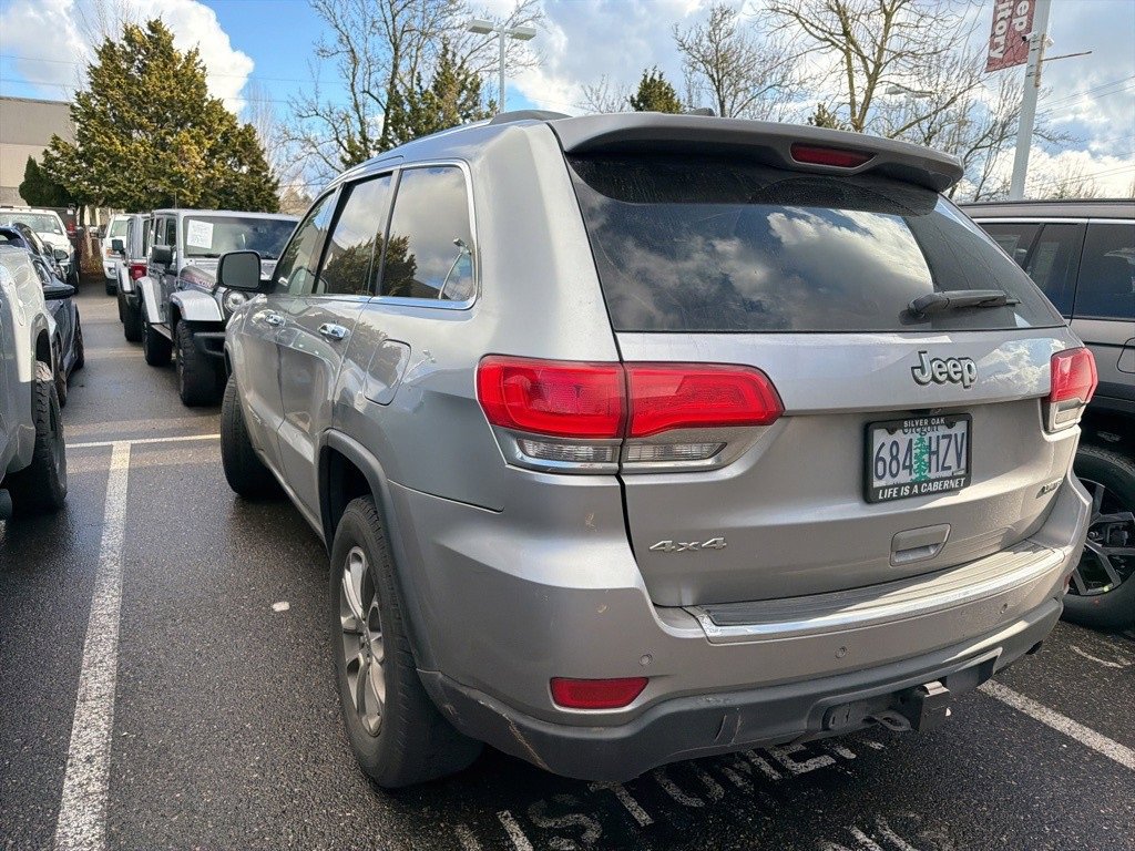 Used 2015 Jeep Grand Cherokee Limited w/ Trailer Tow Group IV image 5